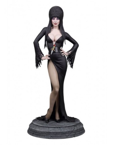 Estatua Elvira - Elvira:...